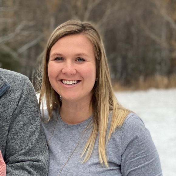 Meet your Posher, Paige - Picture 1 of 1